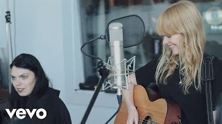 Lucy Rose  Shiver Live At Urchin Studios [upl. by Ichabod151]