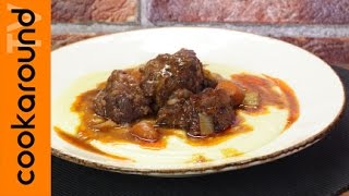 Agnello brasato al vino rosso  Video veloce [upl. by Yadseut]