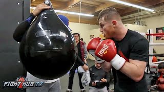 CANELO ALVAREZ KILLS THE HEAVY BAG LOOKS FEROCIOUS amp WORKS ON HEAD MOVEMENT FOR CHAVEZ JR FIGHT [upl. by Adaven]